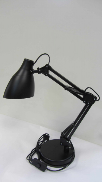 Camelion светильник KD-331 чёрный настольный  40Вт E27  1/6 оптом