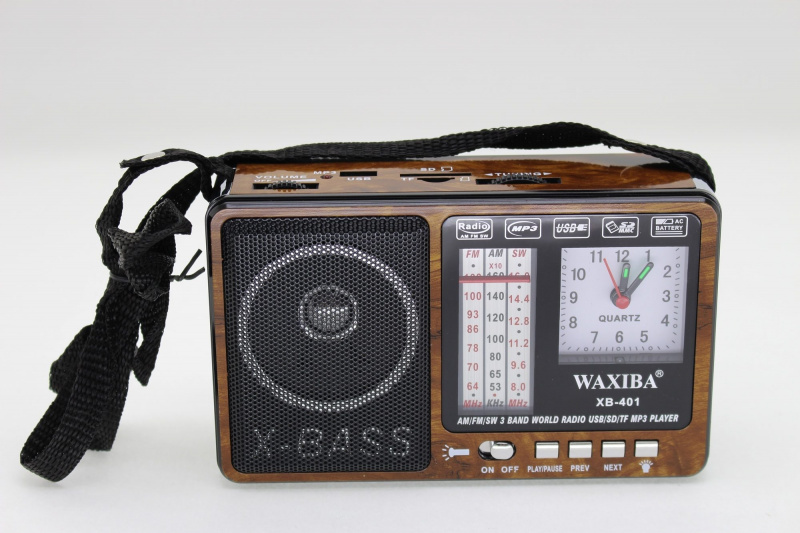 Радиоприёмник WAXIBA XB-401C дерево USB/SD+фонарик+часы   оптом