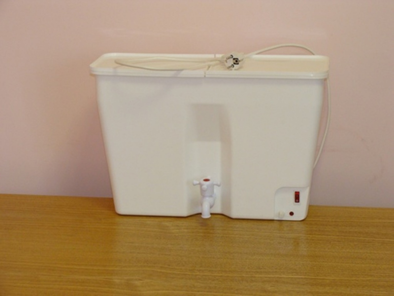 Электроводонагреватель ЭВБО-22 ЭлБЭТ 22л. (с ручной регур. температуры) оптом