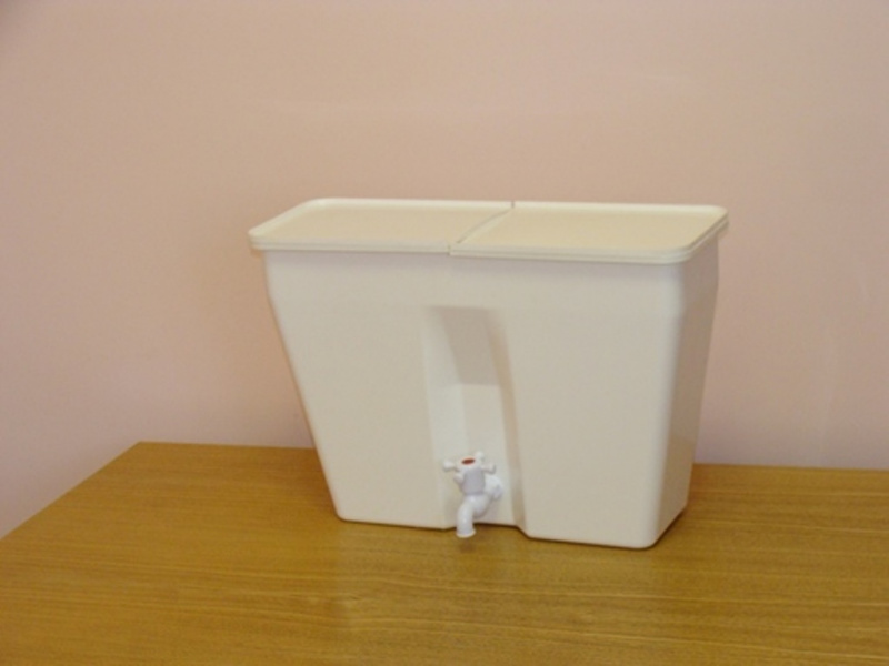 Умывальник УМ-17 ЭлБЭТ 17л.  оптом